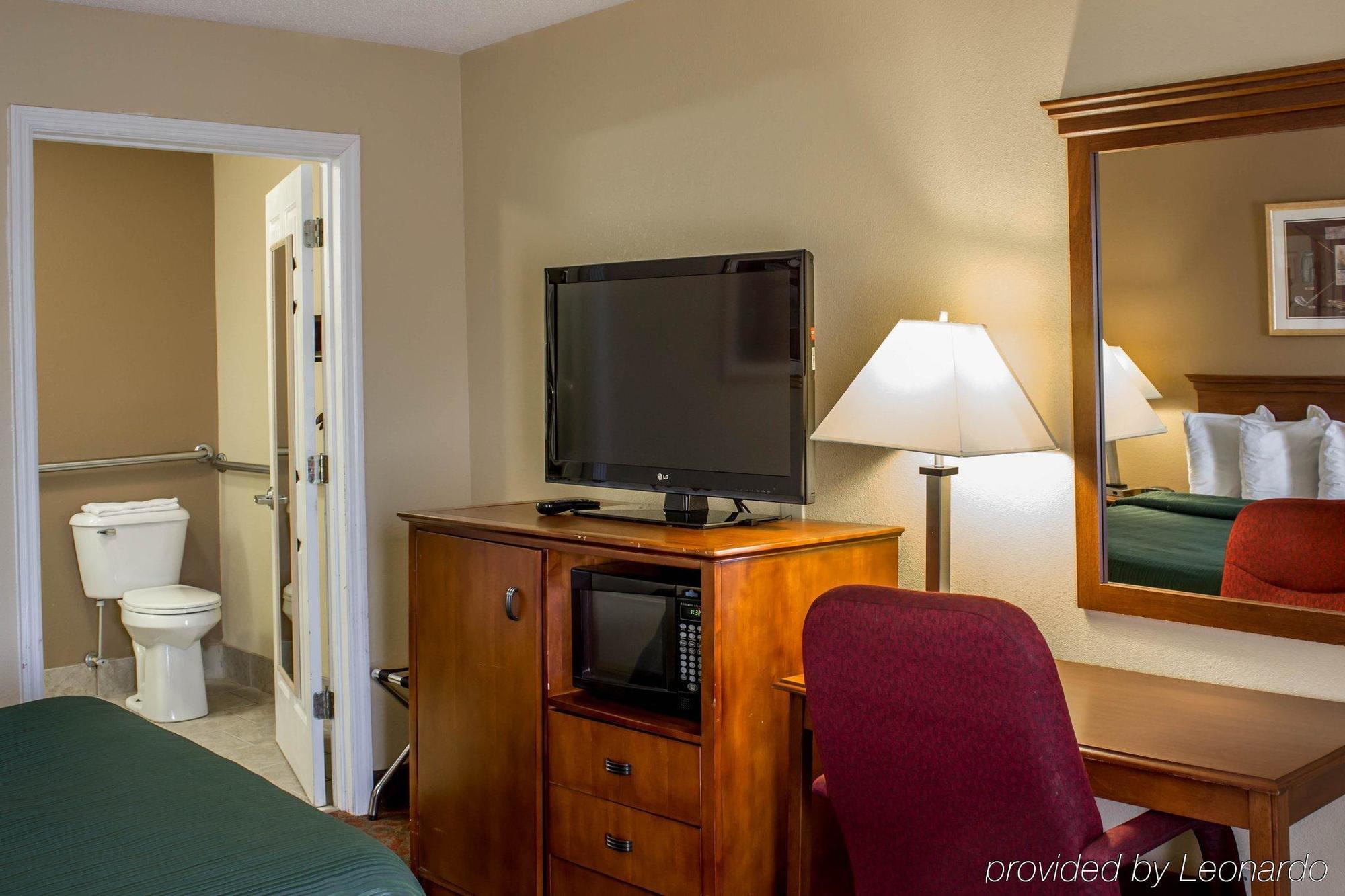 Surestay Plus Hotel By Best Western Asheboro Exterior photo