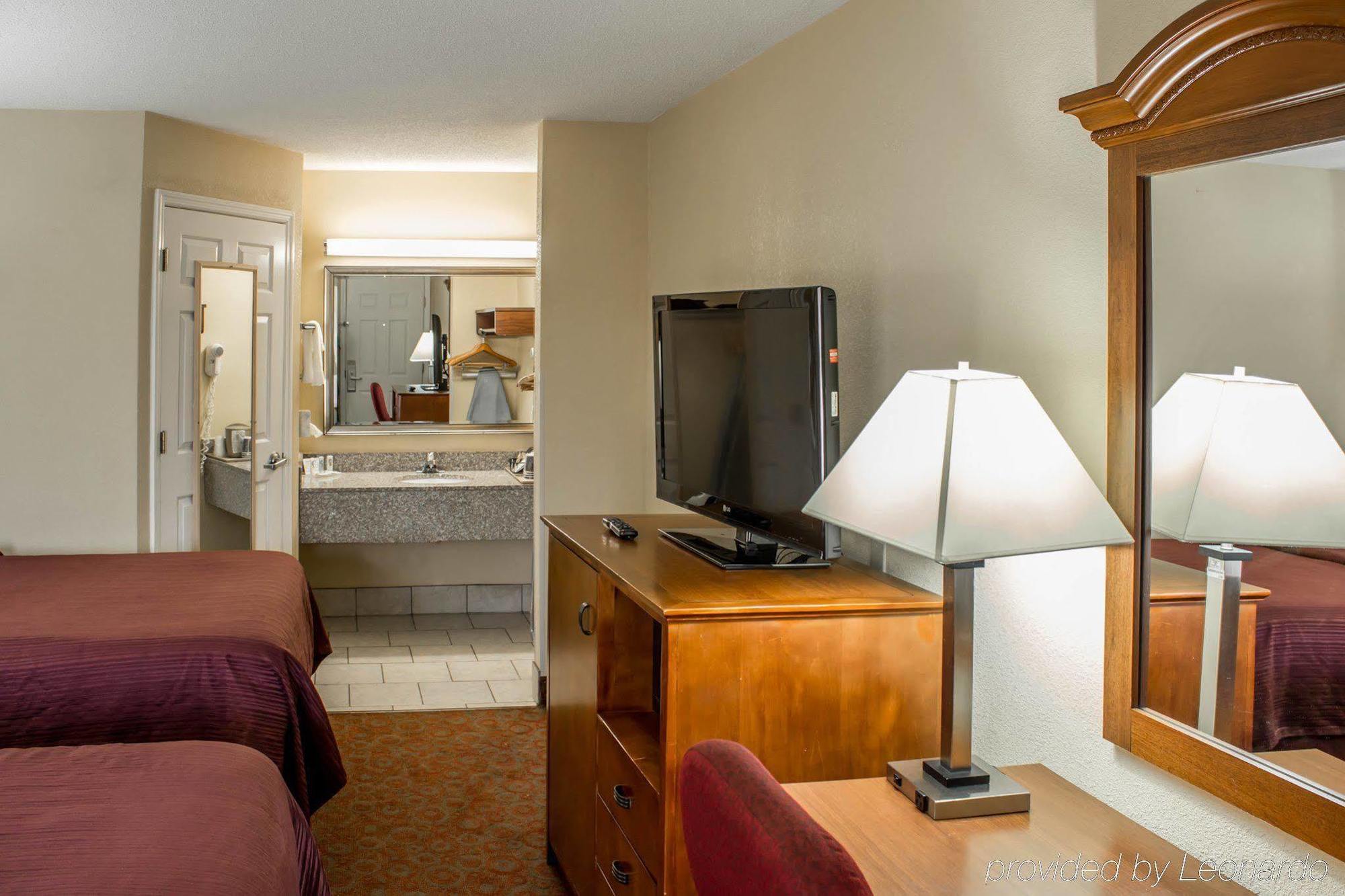 Surestay Plus Hotel By Best Western Asheboro Exterior photo